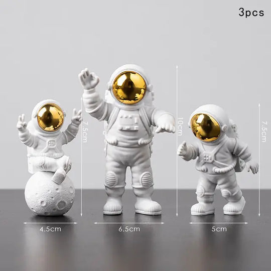 Astronaut and Moon Light Home Decor Set