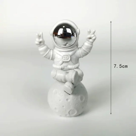 Astronaut and Moon Light Home Decor Set